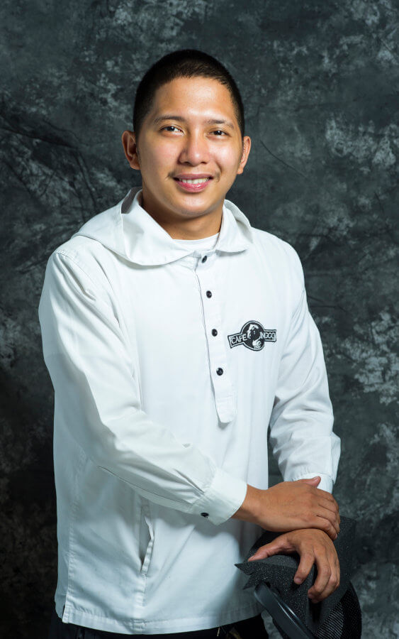 Louie De Leon - Front-of-House